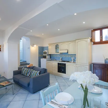 Tatil Evi La Casa Accanto Amalfi