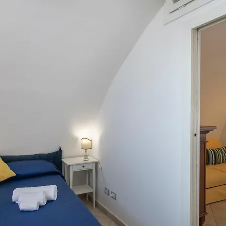 La Casa Accanto *